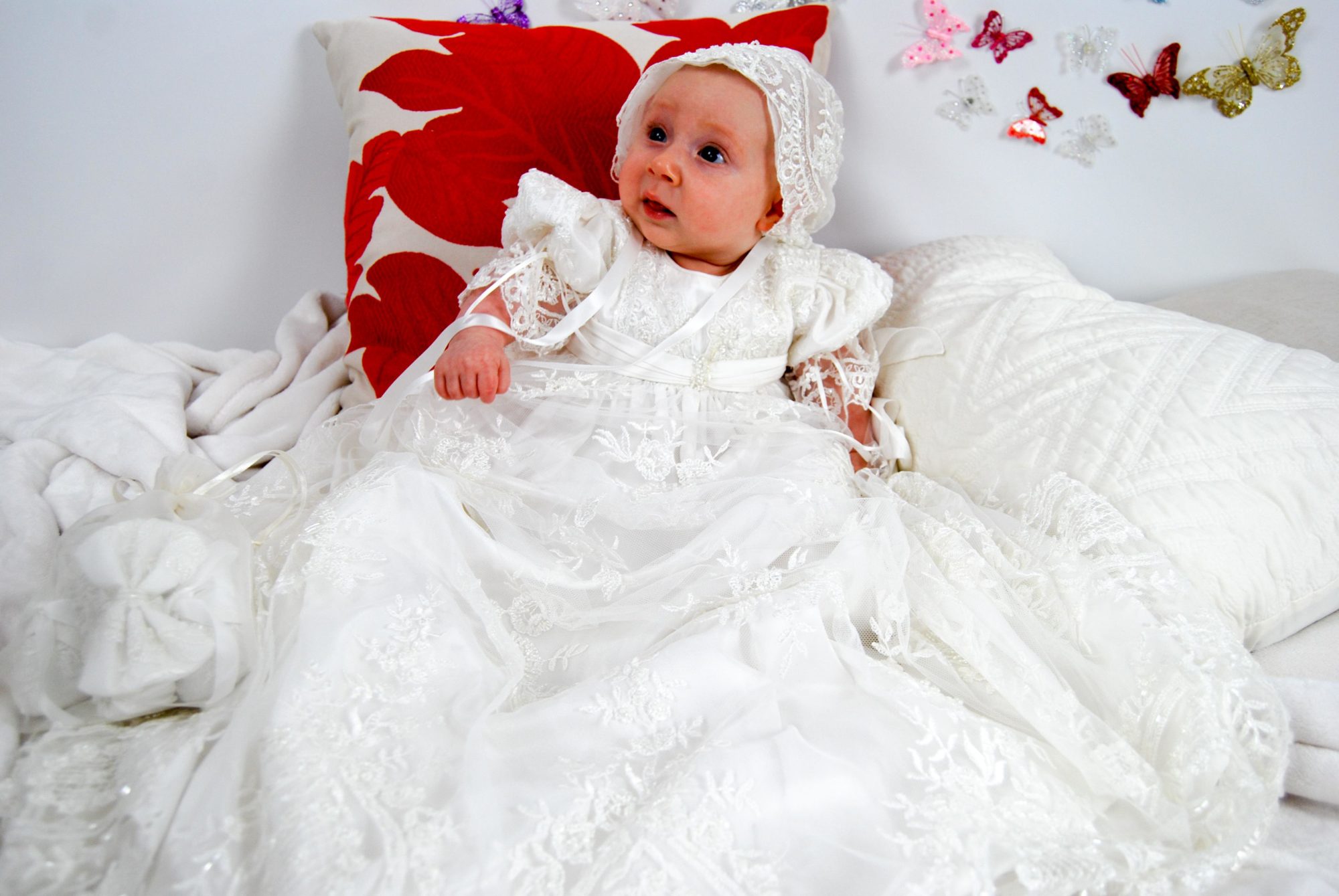 4255 (Ivory Lace): Girls' Silk Christening Gown