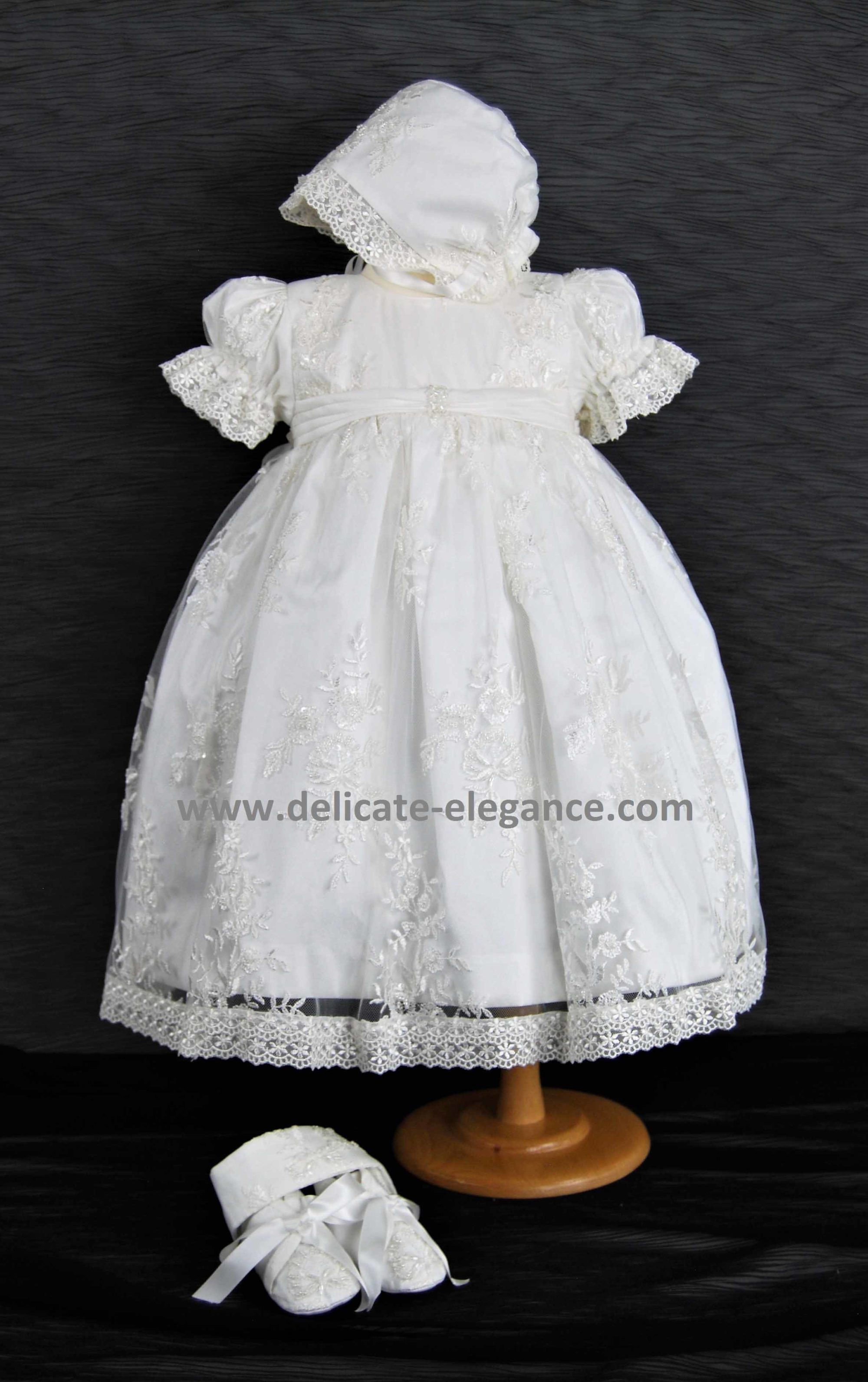 4257SPD: Girls' Christening Dress