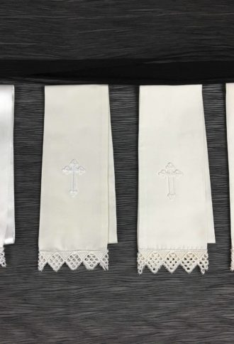 Cross Stole with Lace Edging